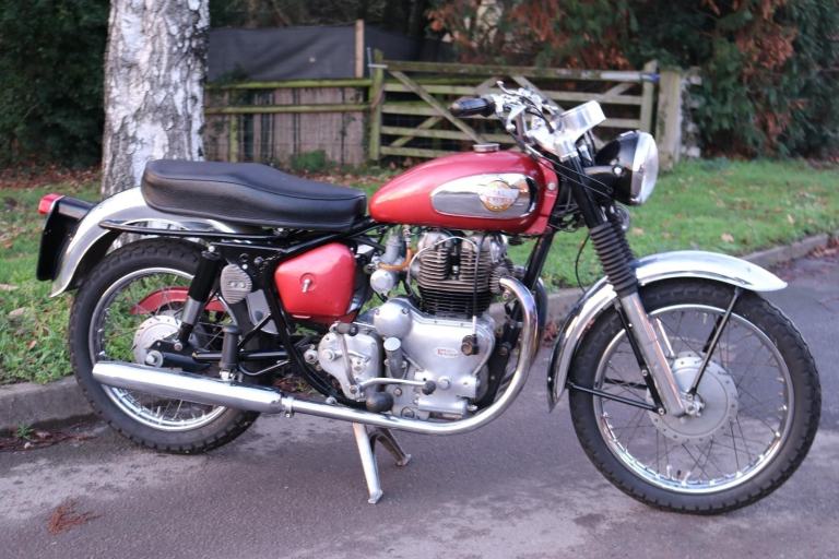 Royal Enfield Interceptor MK1 SS Blaze 1964 Runs and rides, great condition.
