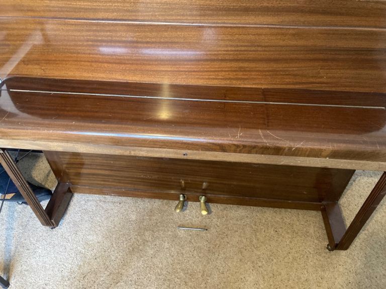 Piano for sale 