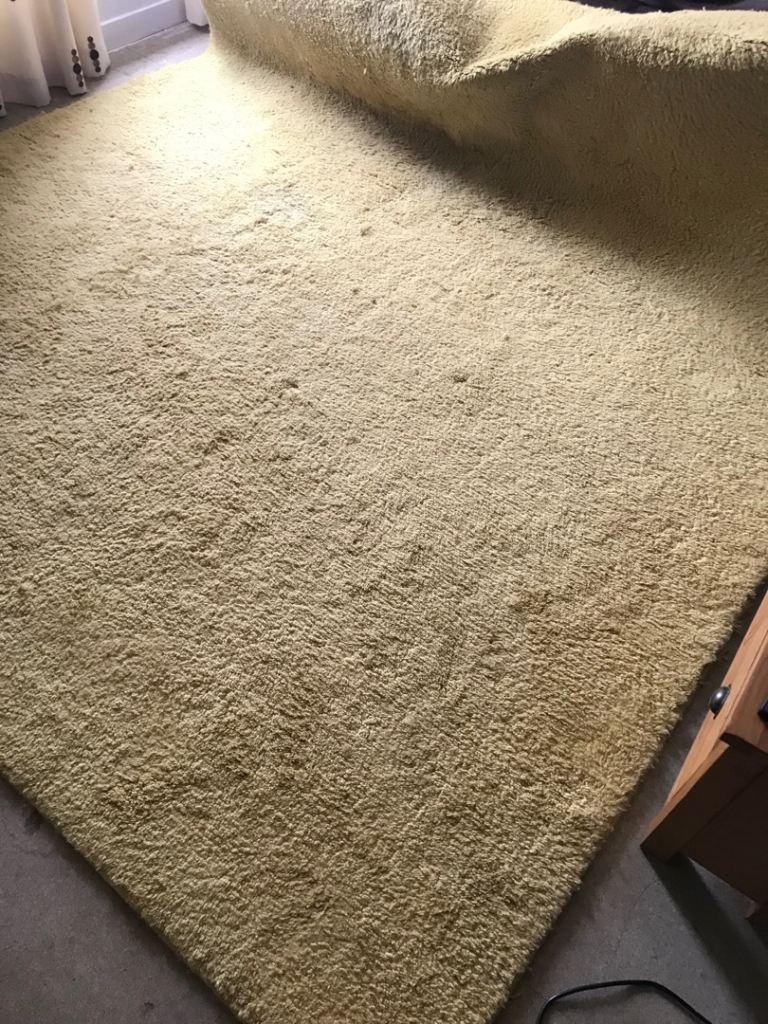 Extra Large Yellow Shaggy Pile Carpet – Good Condition