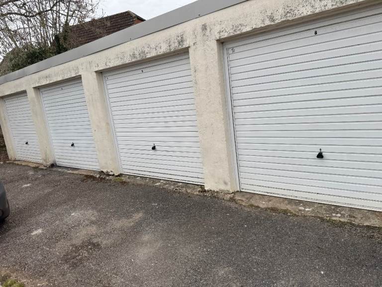 Garage/Parking/Storage to rent: Castle Road (r/o House 1), Great Bedwyn, Marlborough, SN8 3LS