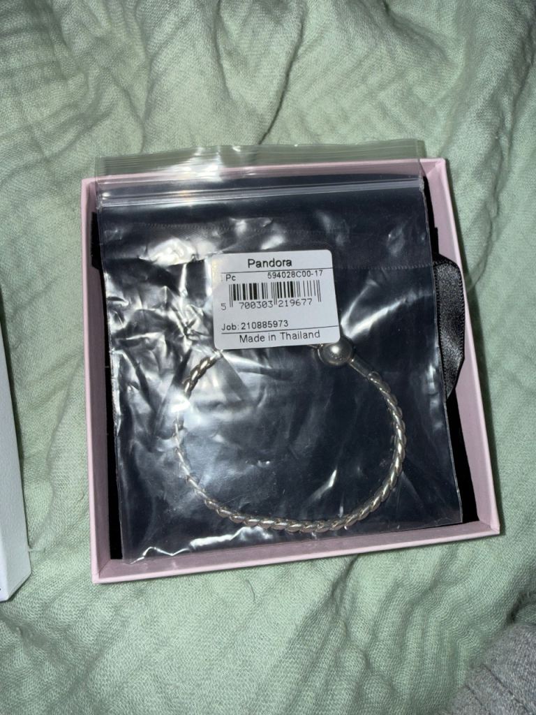 New Pandora Silver Bracelet in Box
