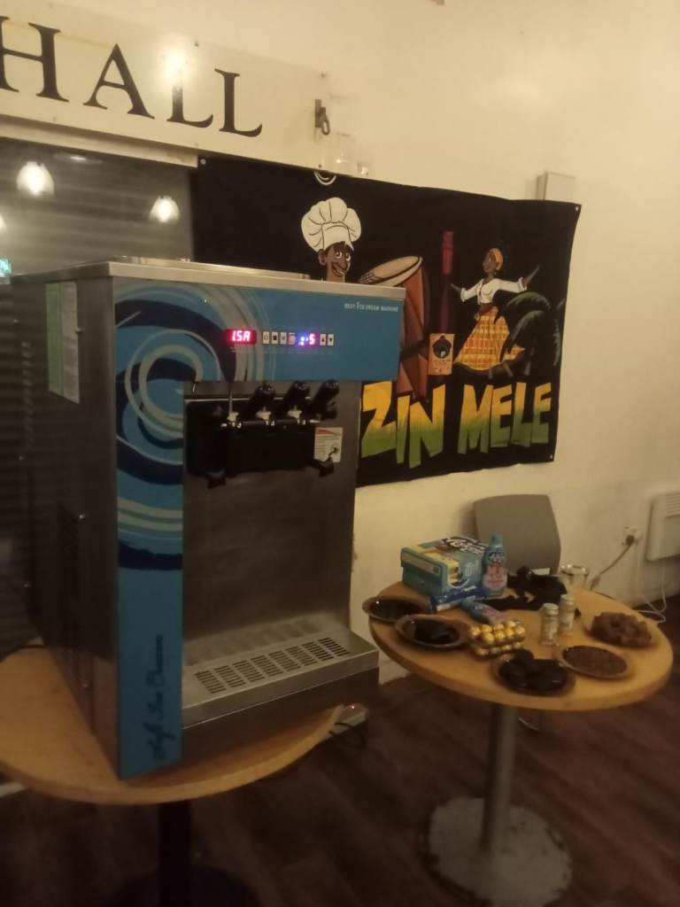 Longo & Co Ice cream machine UK