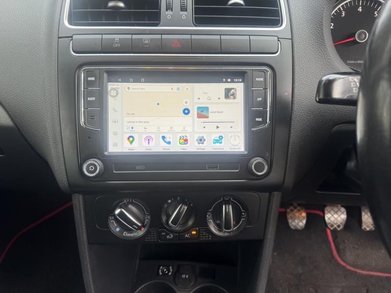 VOLKSWAGEN POLO 1.2 TSI SEL 2010