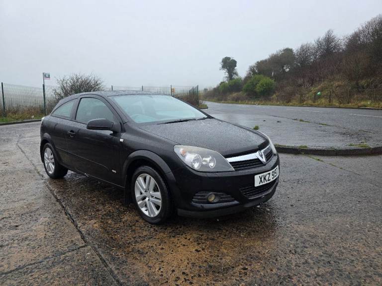 Vauxhall astra 1.4 petrol 3 door full mot