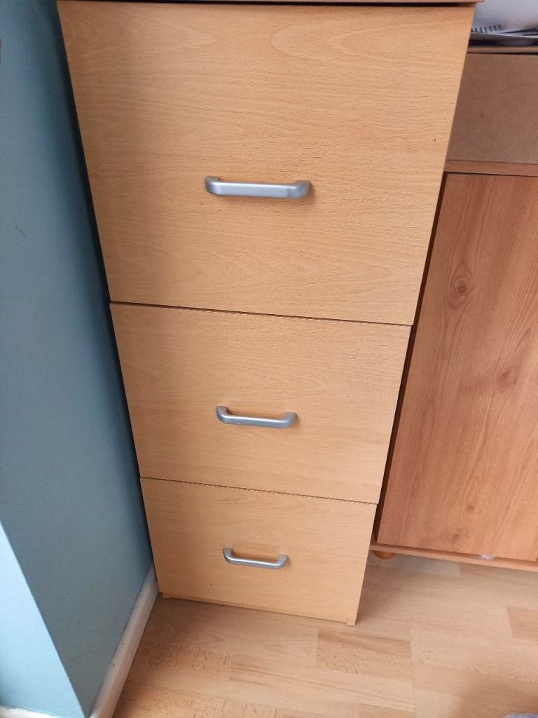 3 Drawer Filing cabinet