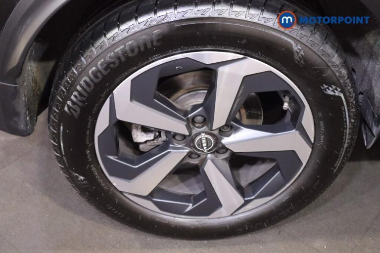 2024 Nissan Qashqai 1.3 DiG-T MH N-Connecta 5dr HATCHBACK PETROL Manual