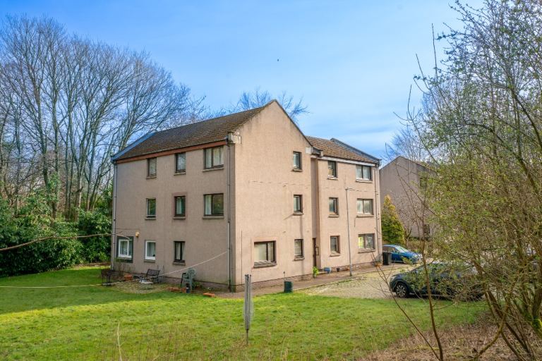 1 bedroom flat in Mill Court, Woodside, Aberdeen, AB24 2UN