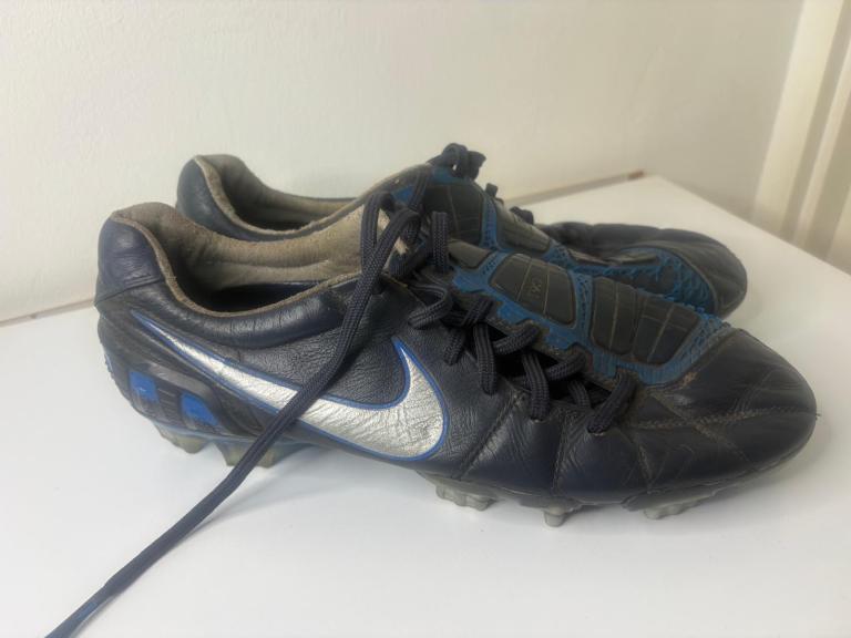 Nike Total 90 Football Boots - UK 9, Fair Condition