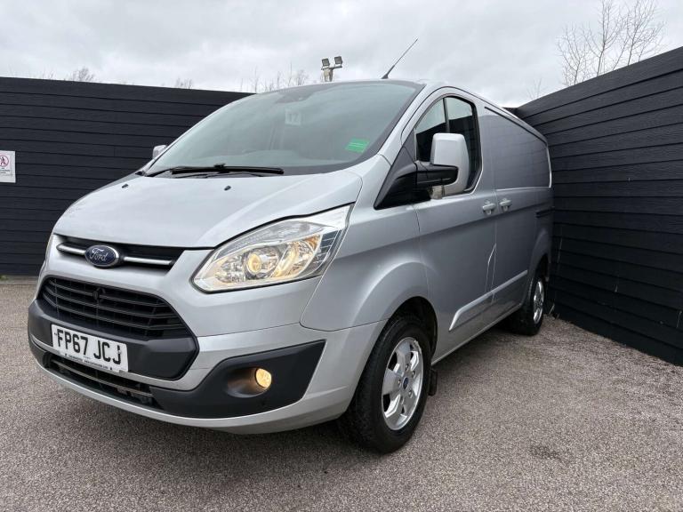 2017 Ford Transit Custom 2.0 TDCi 130ps Low Roof Limited Van PANEL VAN Diesel Manual