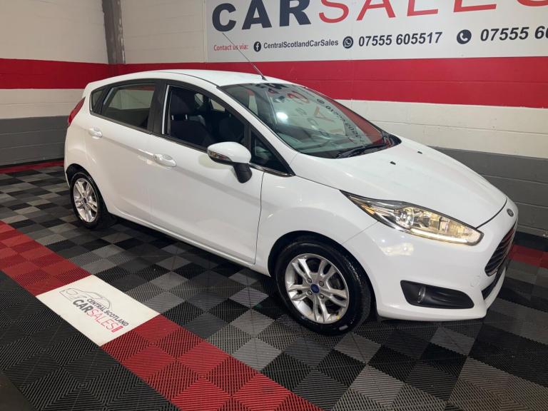 2016 Ford Fiesta 1.25 Zetec Euro 6 5dr HATCHBACK Petrol Manual