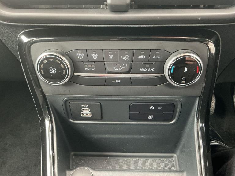 2022 Ford Ecosport EcoSport ST-Line 5 Door 1.0L Ford EcoBoost 125PS FWD 6 Speed Manual HATCHBACK ...