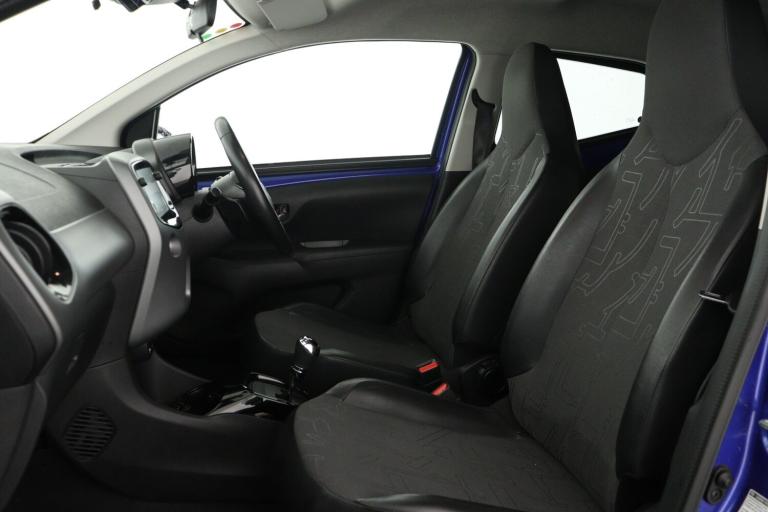 2020 Toyota AYGO 1.0 VVT-i X-Clusiv 5dr x-shift HATCHBACK PETROL Automatic