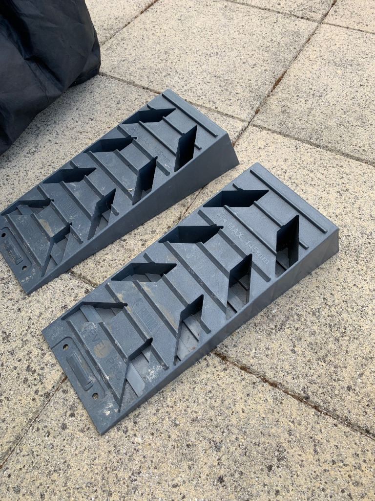Fiamma levelling blocks