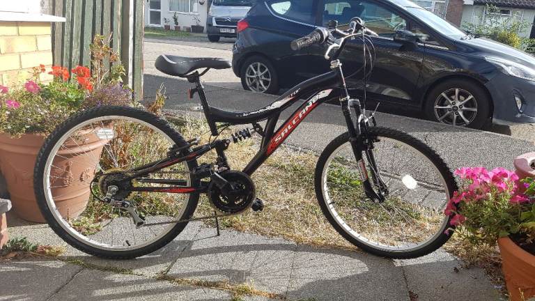 SALCANO 24" WHEEL SUSPENSION BIKE 14" FRAME IN GOOD AS NEW CONDITION AGE 8+