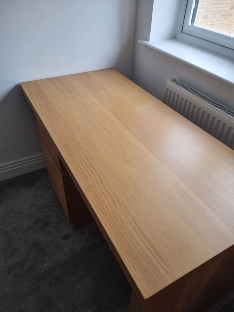 Wooden Office Desk with Drawers – Good Condition
