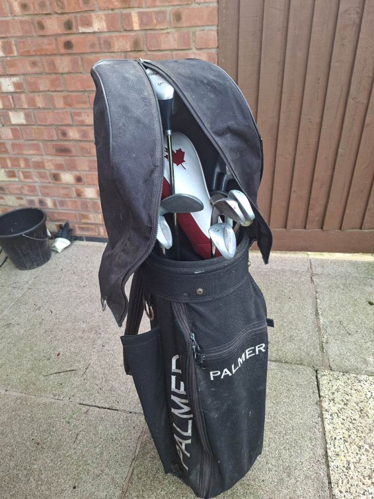Set of clubs and bag
