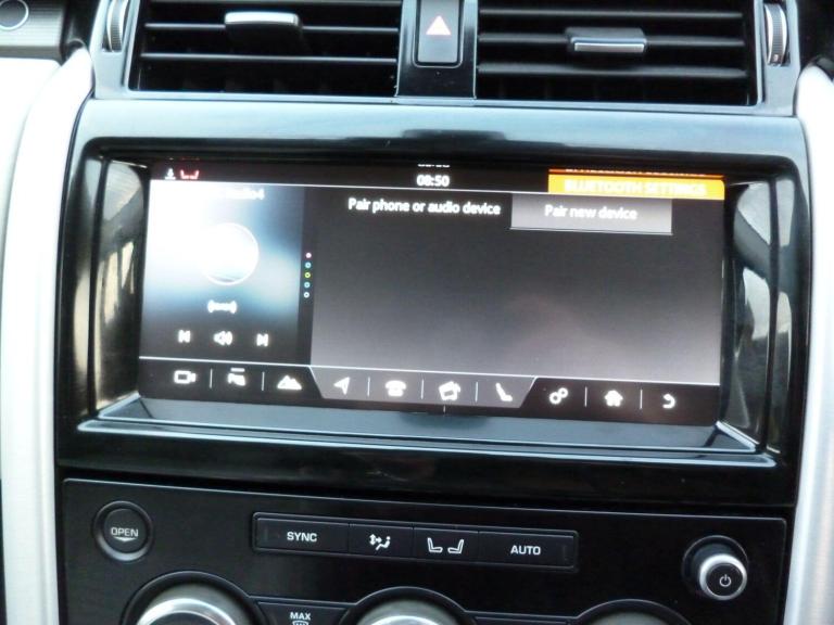 2017 Land Rover Discovery 3.0 TD V6 HSE Auto 4WD Euro 6 (s/s) 5dr ESTATE Diesel Automatic