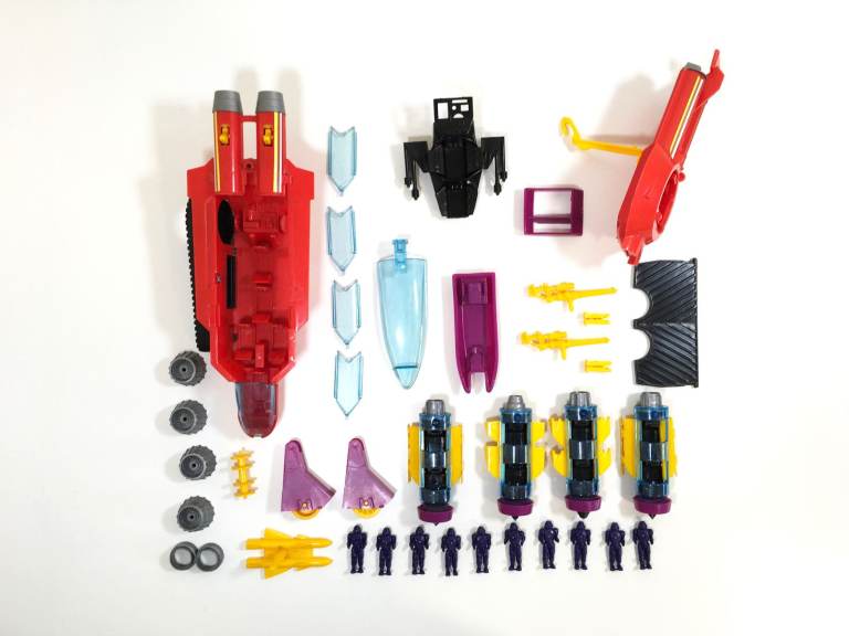1987 MANTA FORCE RED VENOM PARTS AND ACTION FIGURES BUNDLE BY BLUEBIRD 80's