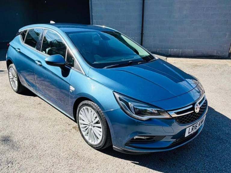 2016 Vauxhall Astra 1.6 CDTi BlueInjection Elite Nav Euro 6 (s/s) 5dr HATCHBACK Diesel Manual