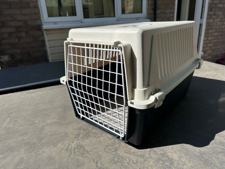 Ferplast Atlas Wire Door Carrier Medium for Cats and dogs