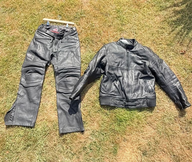 Hein Gericke : leather jacket and trousers