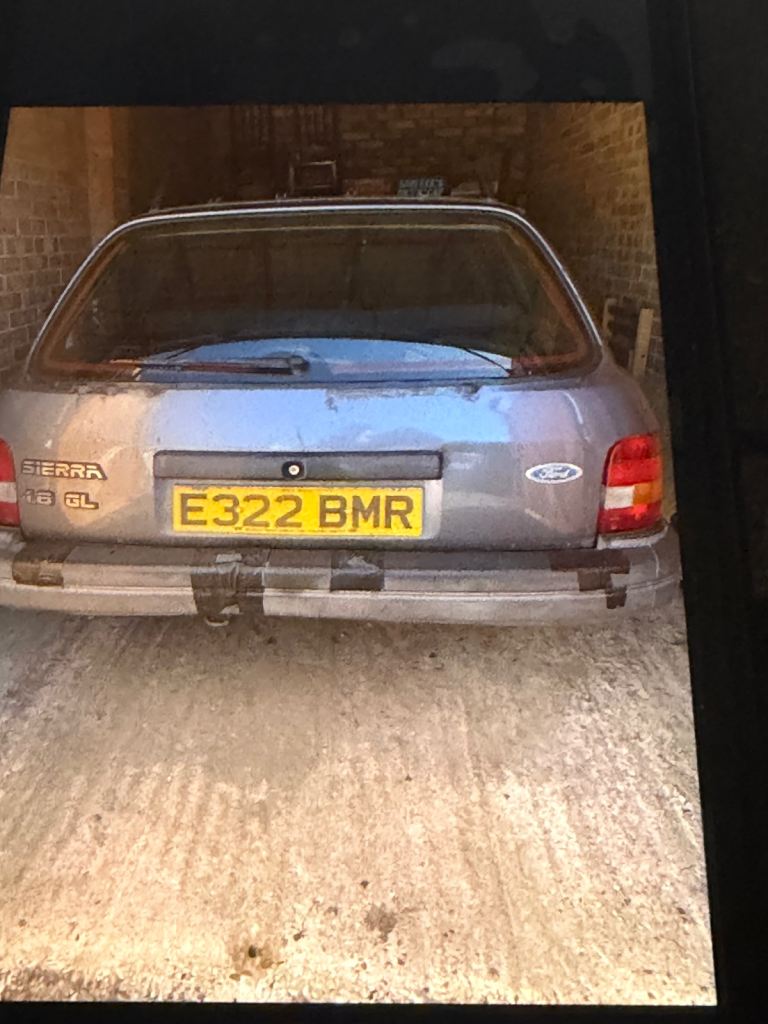 SIERRA 1.8GL ESTATE SPARES OR REPAIRS 