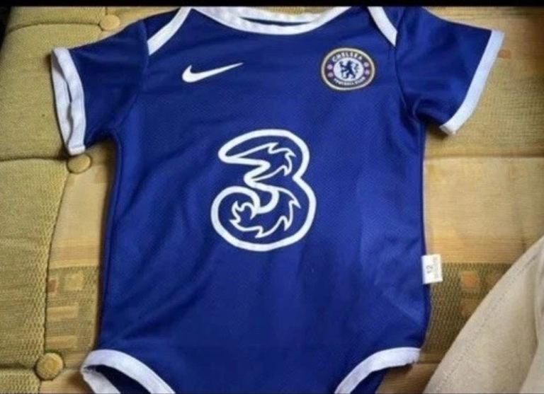 Nike Chelsea FC Blue Short Sleeve Crew Neck Baby Bodysuit 12 Months