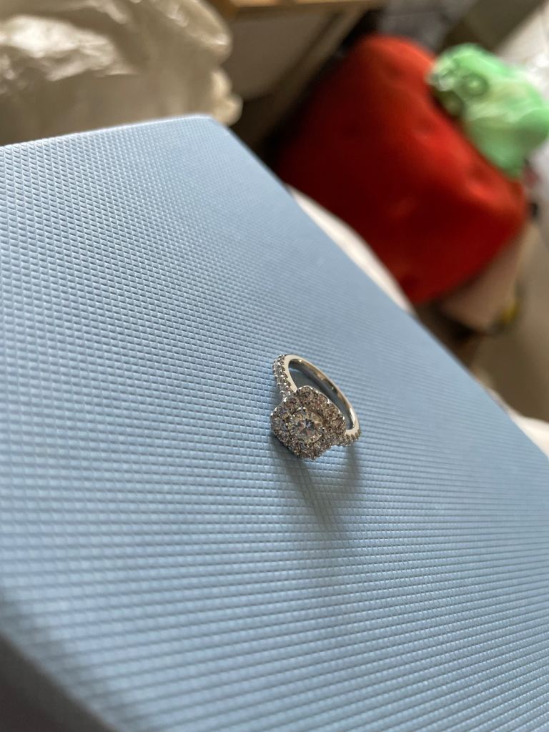 Size F Ernest Jones GIA Certified Diamond Engagement & Wedding Ring Set