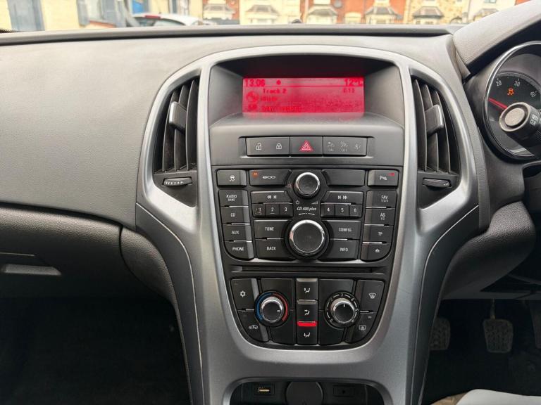2014 Vauxhall Astra GTC 2.0 CDTi 16V Sport 3dr HATCHBACK DIESEL Manual