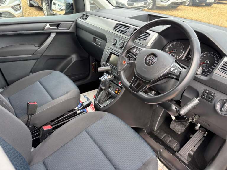 VOLKSWAGEN CADDY DRIVE FROM WHEELCHAIR ACCESSIBLE VEHICLE 1.4 TSI BlueMotion
