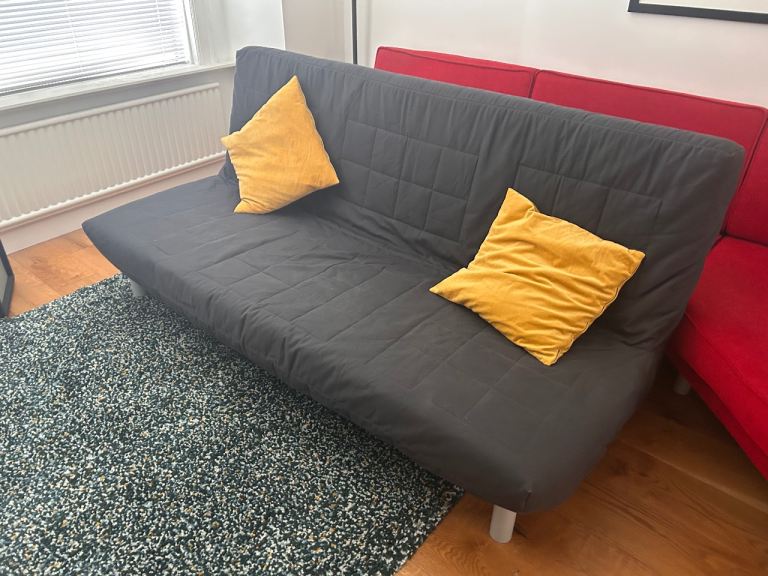 *SOLD *  Contemporary 3 Seater Sofa Bed V CLEAN