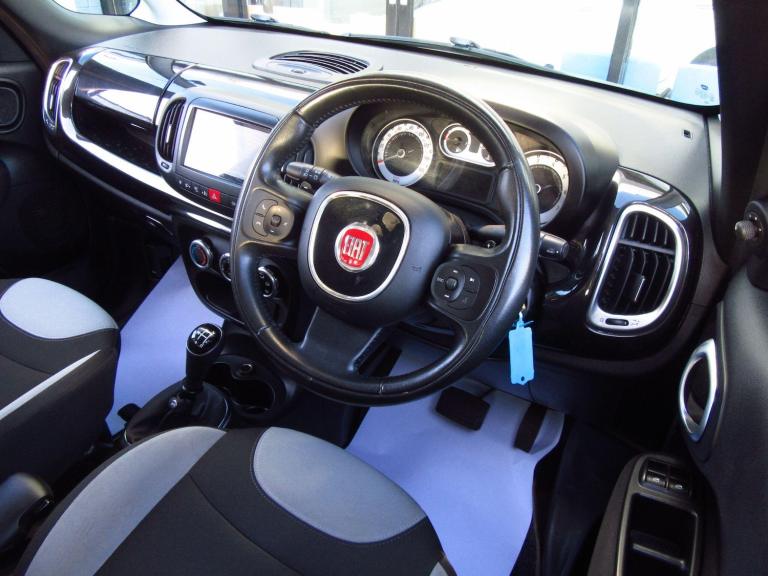 2015 Fiat 500L 1.3 Multijet 85 Pop Star 5dr Dualogic MPV DIESEL Automatic