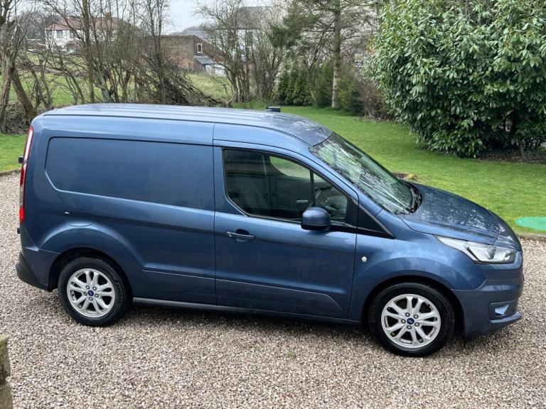 2020 Ford Transit Connect 200 Limited TDCi Panel van Diesel Manual