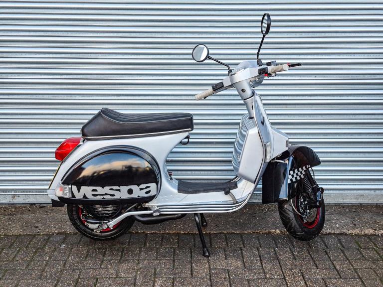 Piaggio Vespa PX 125