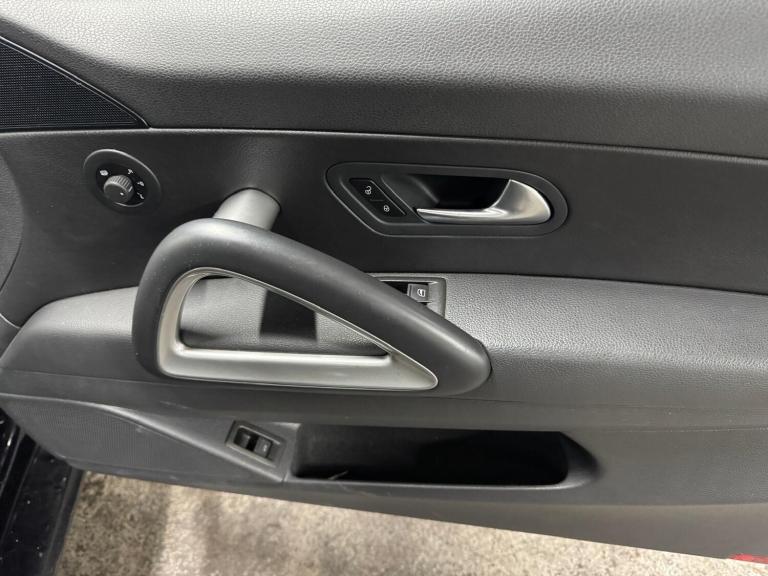 2012 Volkswagen Scirocco 2.0 TDi BlueMotion Tech GT 3dr [Nav/Leather] COUPE DIESEL Manual