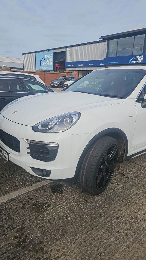 Porsche, CAYENNE, Estate, 2015, Semi-Auto, 2967 (cc), 5 doors