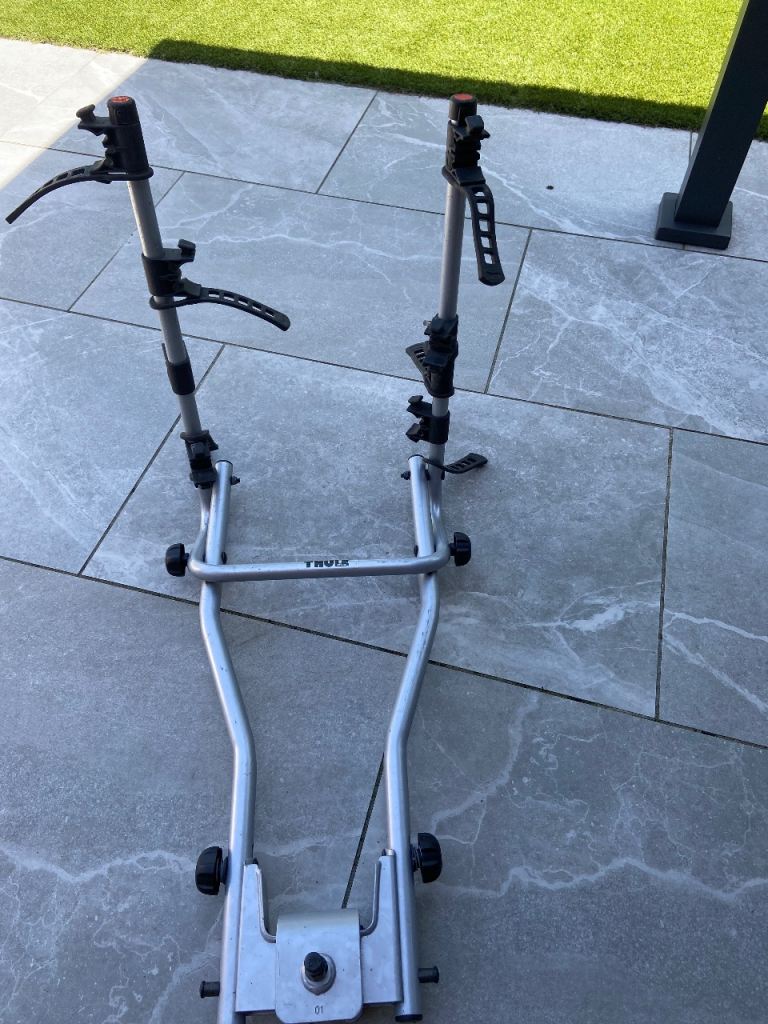 Thule Tow Bar Mounted Bike Carrier - Silver, Good Condition