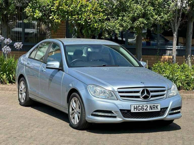 2013 Mercedes-Benz C Class 2.1 C220 CDI BlueEfficiency Executive SE G-Tronic+ Euro 5 (s/s) 4dr SA...