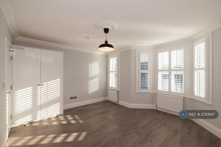 1 bedroom in Morland Road, Croydon, CR0 (#2710647)