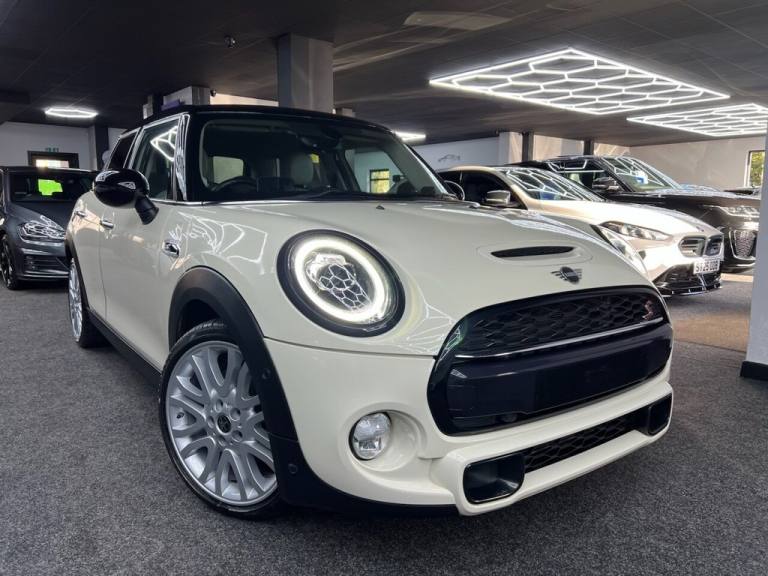 2018 MINI Hatch 2.0 Cooper S Hatchback 5dr Petrol Steptronic Euro 6 (s/s) (192 ps) Hatchback Petr...