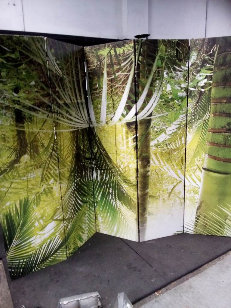 Room Divider Screen - Tropical Leaf Design