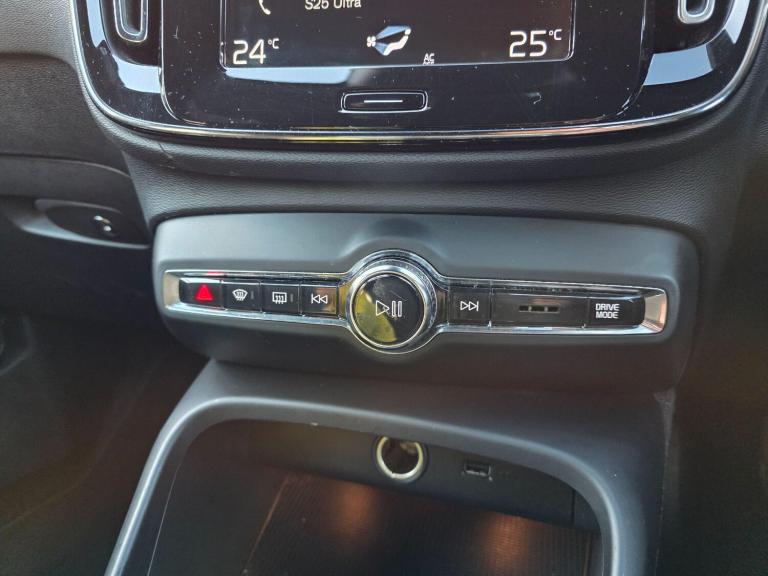 2020 Volvo XC40 1.5 T3 [163] R DESIGN 5dr Geartronic ESTATE PETROL Automatic