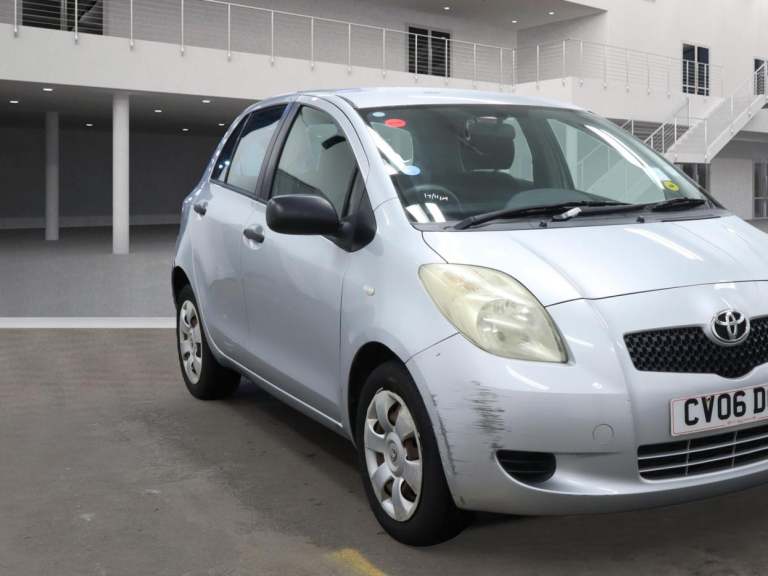 2006 Toyota Yaris 1.0 VVT-i T2 Hatchback 5dr Petrol Manual (127 g/km, 67 bhp) Hatchback Petrol Ma...