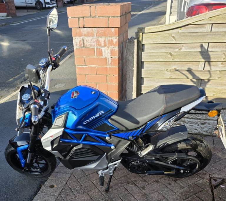 Lexmoto Cypher 2022 electric motorbike