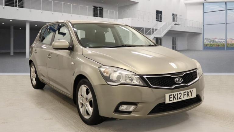 2012 Kia Ceed 1.6 CRDi 89 2 EcoDynamics 5dr HATCHBACK Diesel Manual