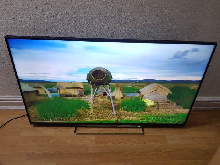 Toshiba 49-Inch 4K Ultra HD Smart TV with WIFI