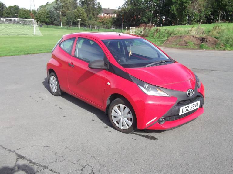 Toyota, AYGO, Hatchback, 2016, Manual, 998 (cc), 3 doors