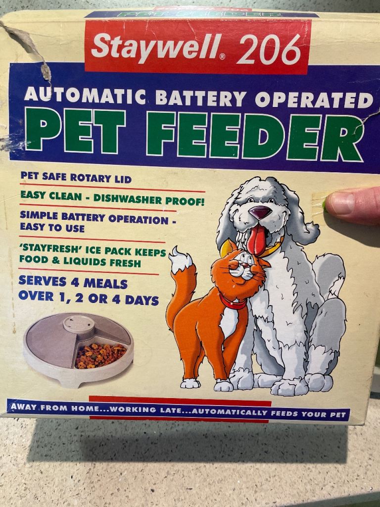 Staywell 206 Cat Feeder