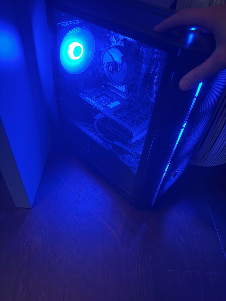High-End Gaming PC – Ryzen 7 9800X3D / RTX 4070 SUPER / 32GB DDR5