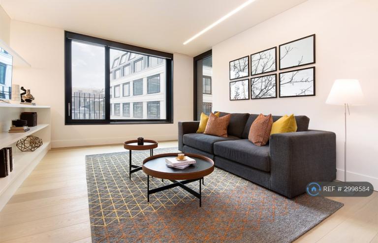1 bedroom flat in Rathbone Place, London, W1T (1 bed) (#2998584)